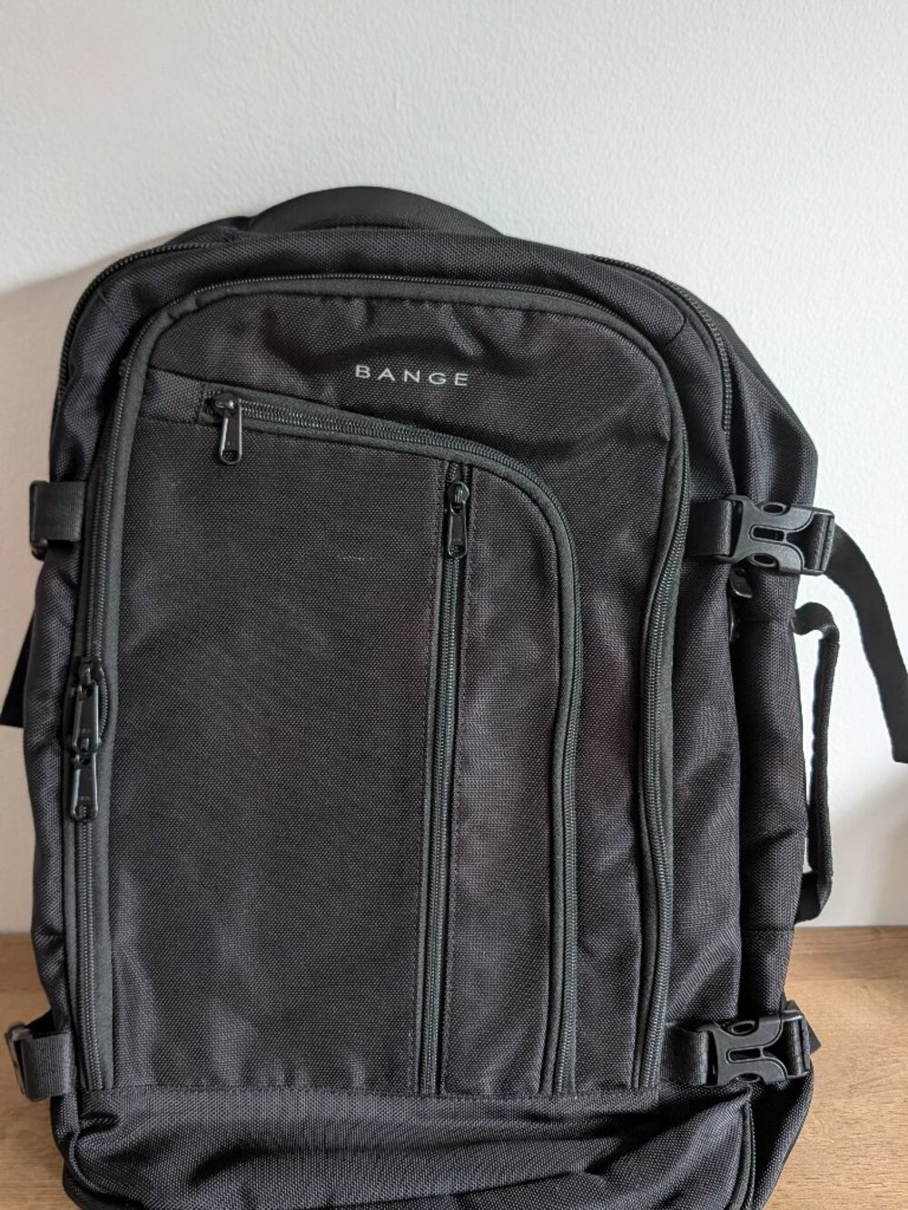 Bange Laptop Travel Bag / Backpack / Carry On